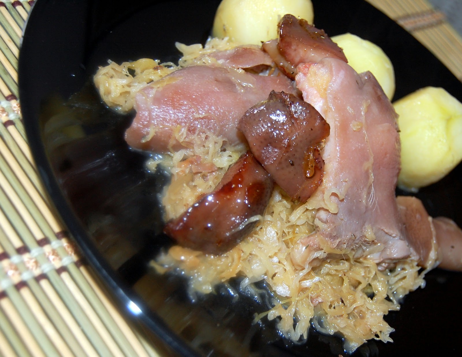 свиные яйца рецепт с фото